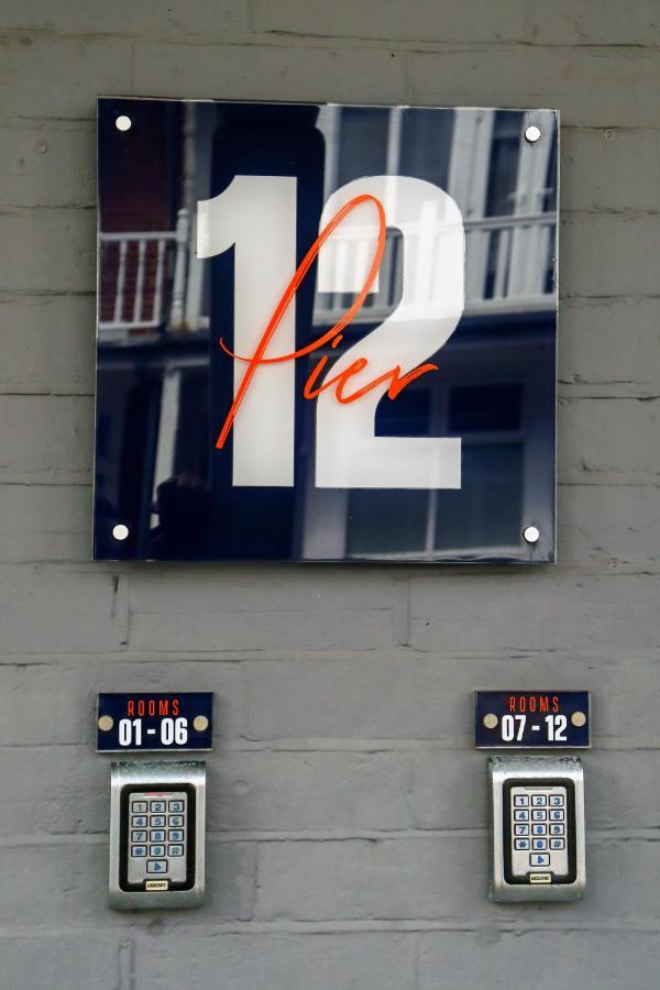 Pier12 Apartment Eastbourne Bagian luar foto