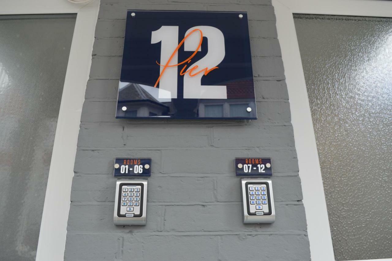 Pier12 Apartment Eastbourne Bagian luar foto